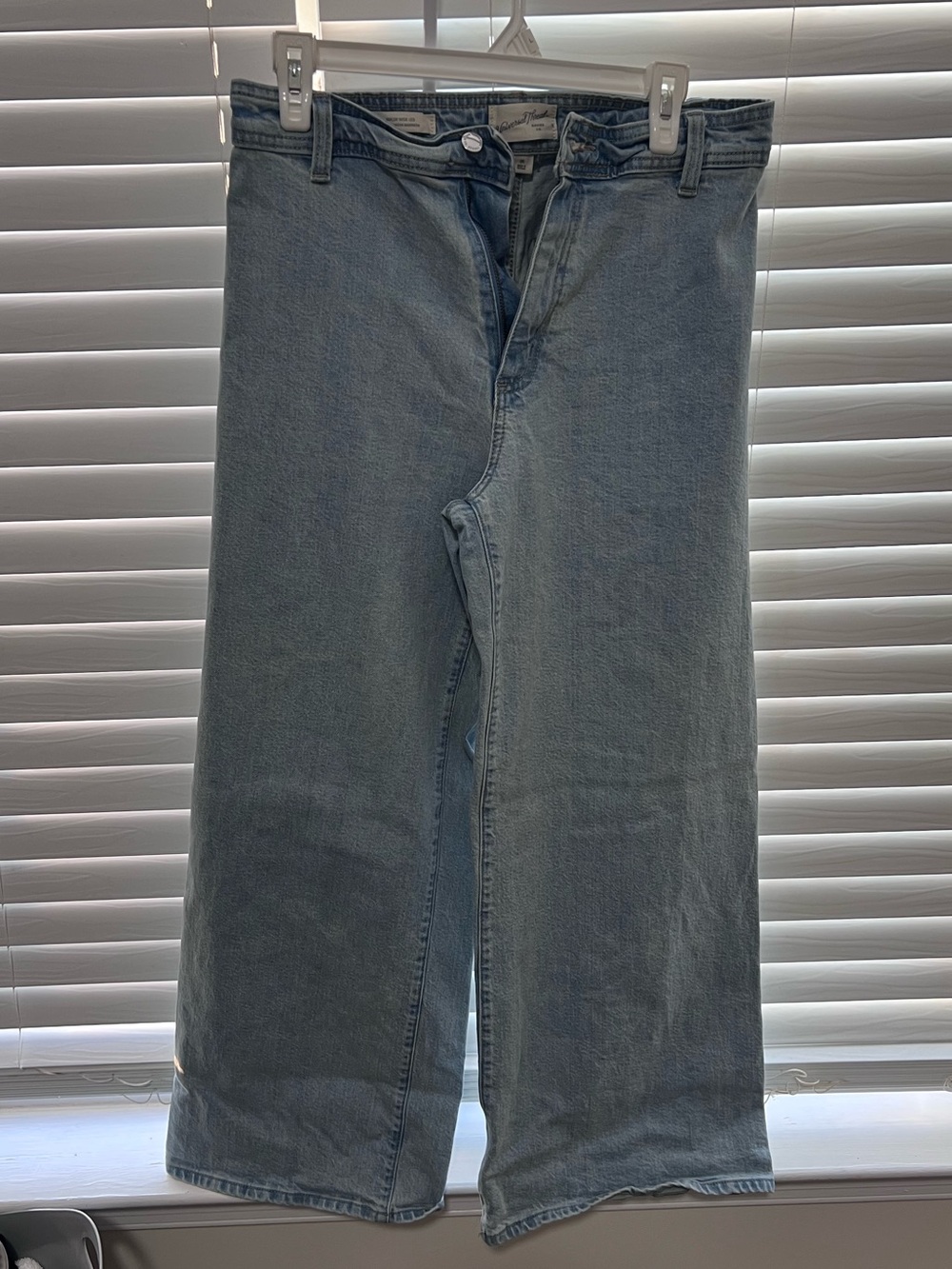Women’s High Rise Sailor Wide-Leg Ankle Jeans